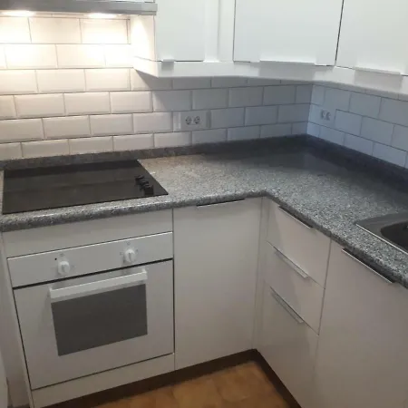 1 Bedroom Ground Floor *